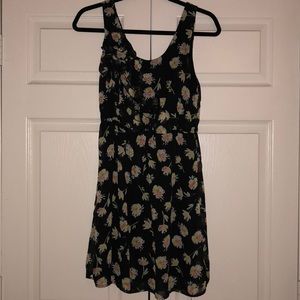 Socialite Juniors Dress **BUNDLE TO SAVE**